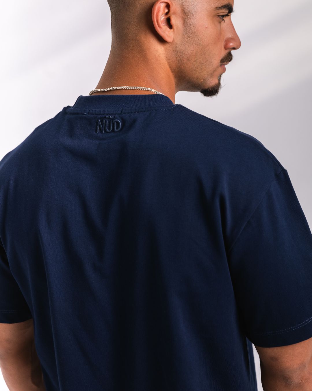U stitched logo Tee