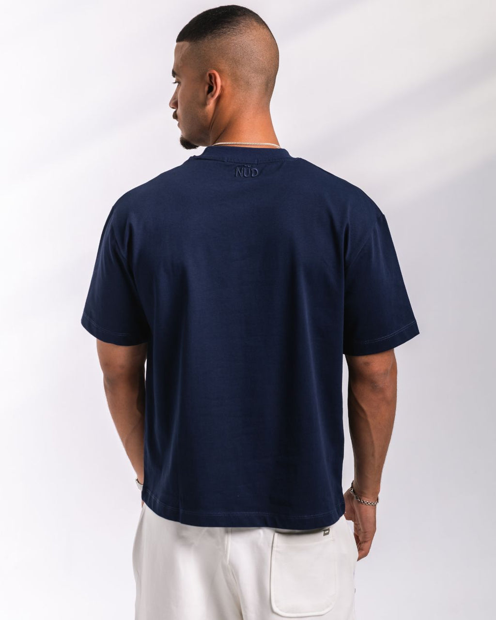 U stitched logo Tee