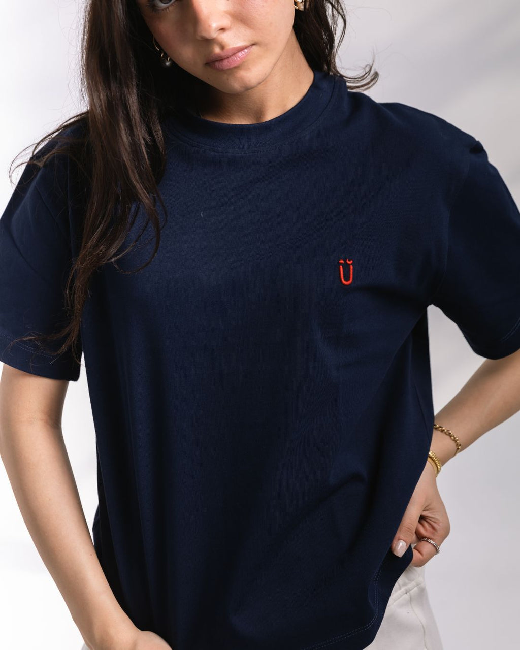U stitched logo Tee
