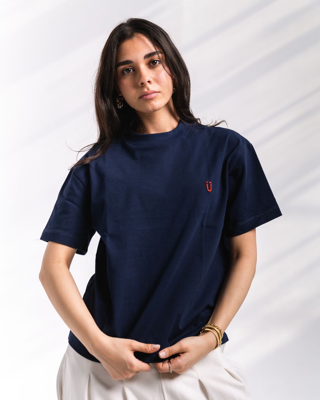 U stitched logo Tee