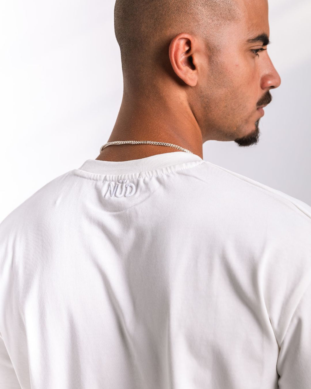 U stitched logo Tee
