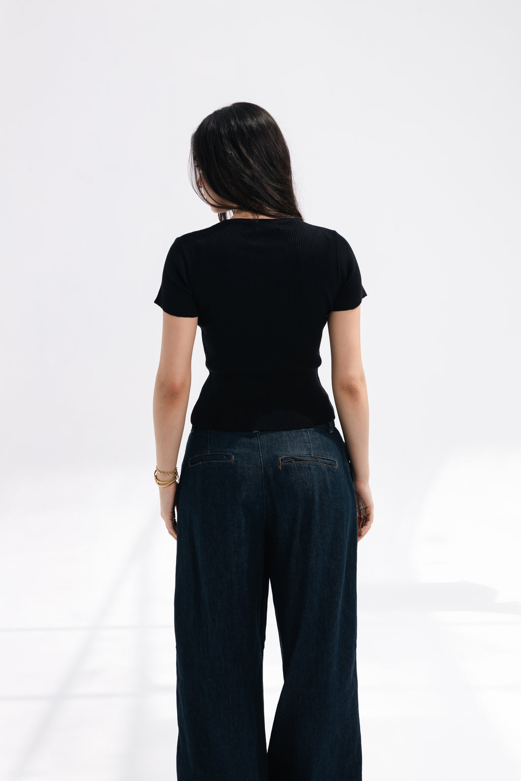 Knit Round Top (black)