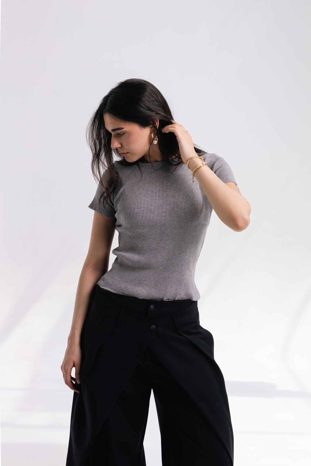 Knit Round Top (gray)