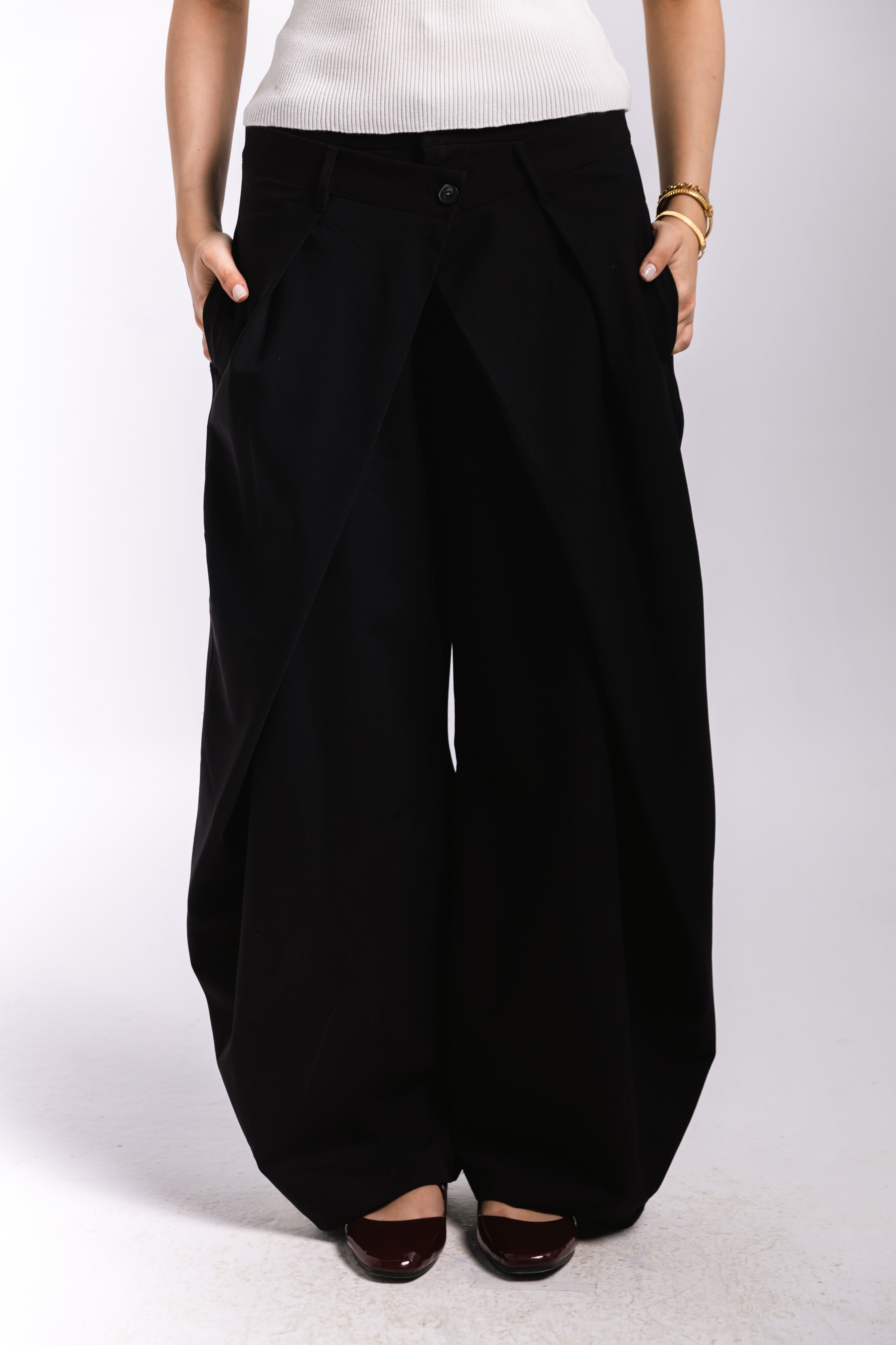 Double Button Pleated Pants (black)