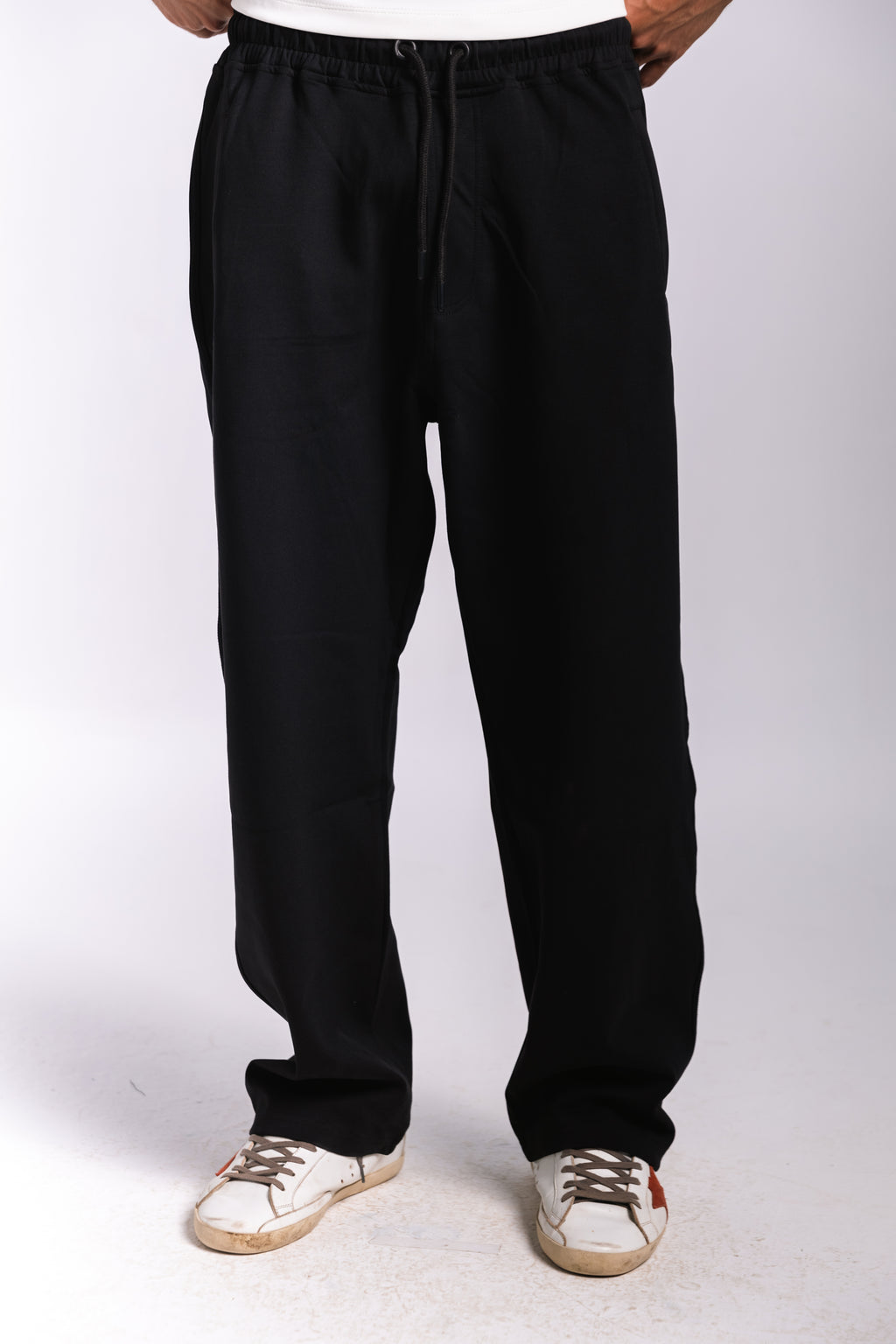 Light Weight Sweatpants (black)